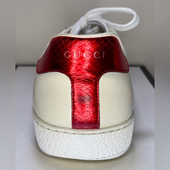 Gucci Men’s Ace White Leather Bee Embroidered Sneakers - Picture 6 of 11